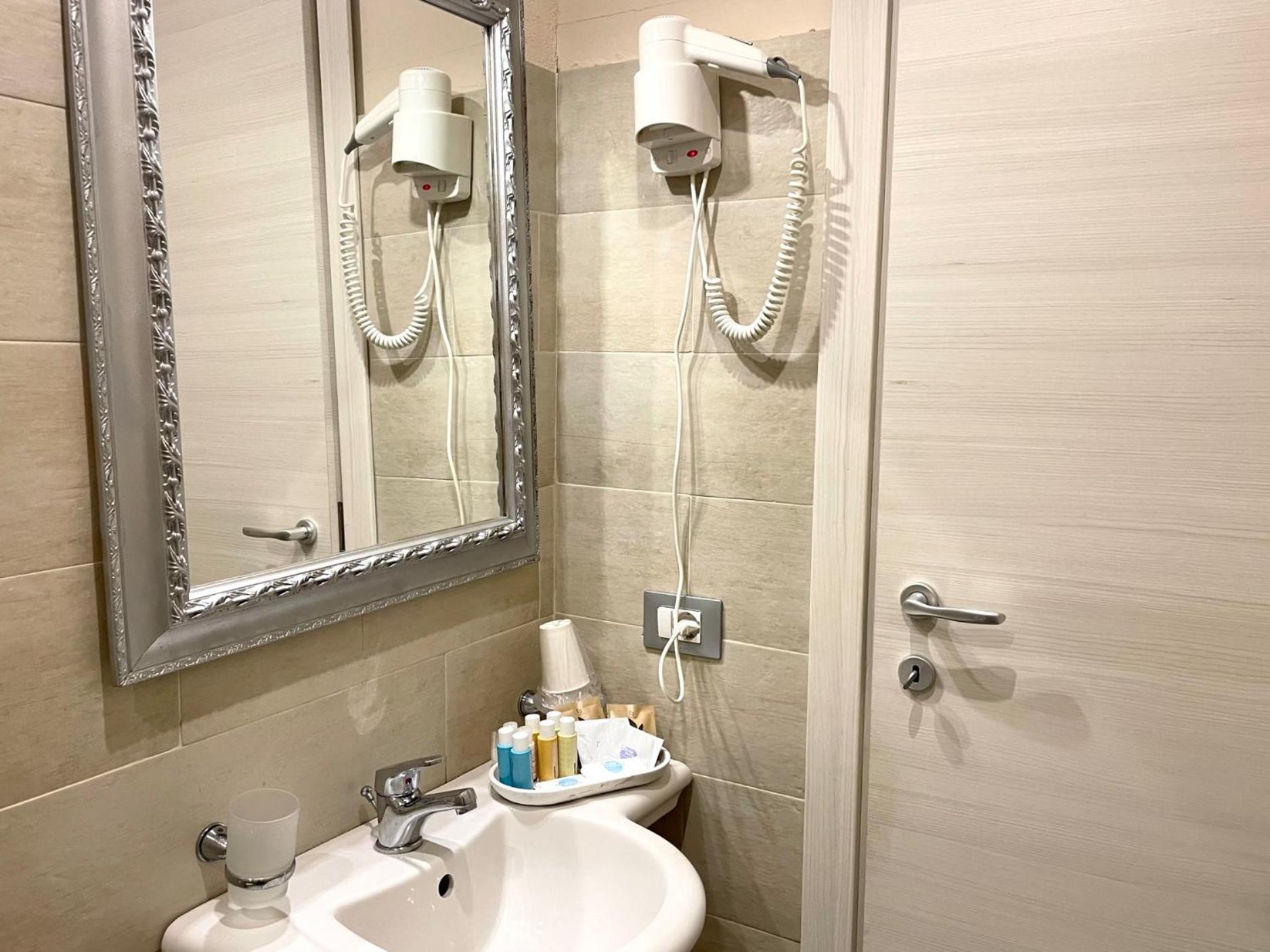 מלון טרופאה Residenza Donna Peppina מראה חיצוני תמונה